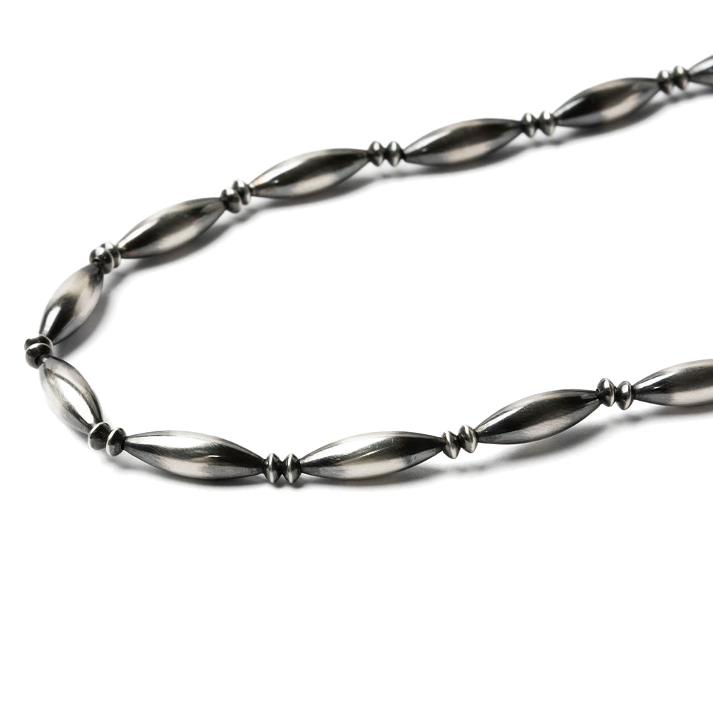 ナバホ パール ネックレス 楕円 15-5mm シルバー925 メンズ レディース ナバホ族 シルバー ビーズ ボール ネックレス チェーンネックレス 燻し インディアン ジュエリー ネイティブ アメリカン