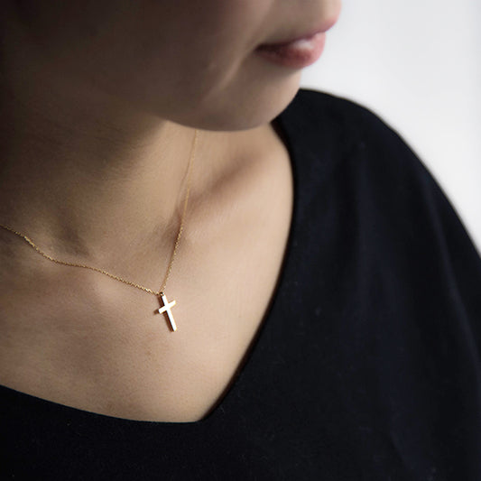 18金ゴールド ミニクロスネックレス for lady ロッソエブルー お守りジュエリー プッシュギフト