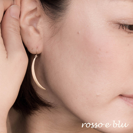 三日月 ピアス k18 レディース 18金 プレート バー ライン 大ぶり ぶらさがり ゆれる ピアス シンプル 18k ゴールド アクセサリー