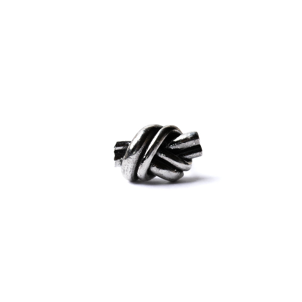 シルバー ノット ピアス 結び 「Knot pierce S」メンズ レディース 兼用 片耳