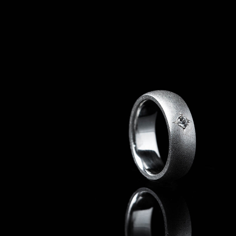 ベビーリング ネックレスチェーン付き 時を刻む 誕生石 メッセージ 名入れ 刻印 シルバー [sculpture baby ring silver]